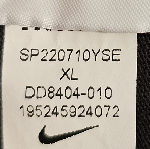 Men's Nike Court T-shirt Size XL Black and White - Picture 7 of 7